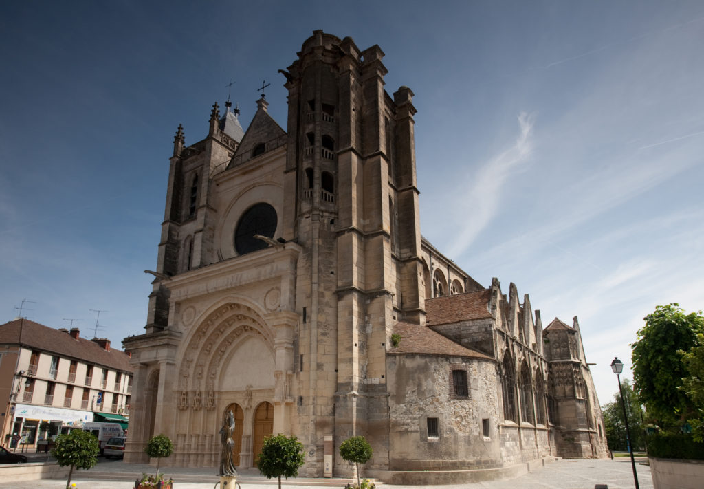 MONTEREAU-FAULT-YONNE